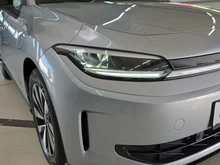 VW ID.Polo ID. Polo Life Edition 155 kW - 52 kWh in Oyster Silver Metallic