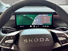 Škoda Peaq Sportline 90x in Smokey Diamond-Silber Metallic