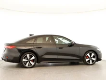 Audi A5 Limousine e-hybrid quattro 220 kW in Mythosschwarz Metallic