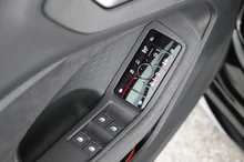 Audi A5 Limousine e-hybrid quattro 220 kW in Mythosschwarz Metallic