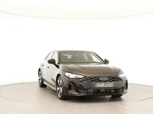 Audi A5 Limousine e-hybrid quattro 220 kW in Mythosschwarz Metallic