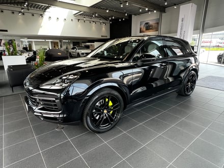 Porsche Cayenne E-Hybrid III