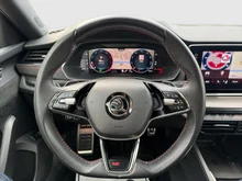 Škoda Octavia Combi RS TDI DSG in Graphit-Grau Metallic