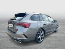 Škoda Octavia Combi RS TDI DSG in Graphit-Grau Metallic