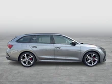 Škoda Octavia Combi RS TDI DSG in Graphit-Grau Metallic