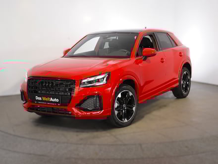 Audi Q2 35 TFSI admired