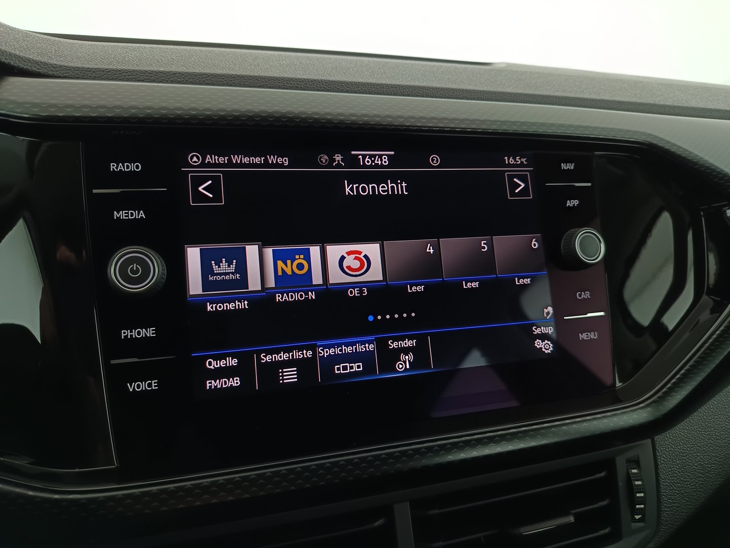 VW T-Cross Life TSI DSG | Bild 25 von 32
