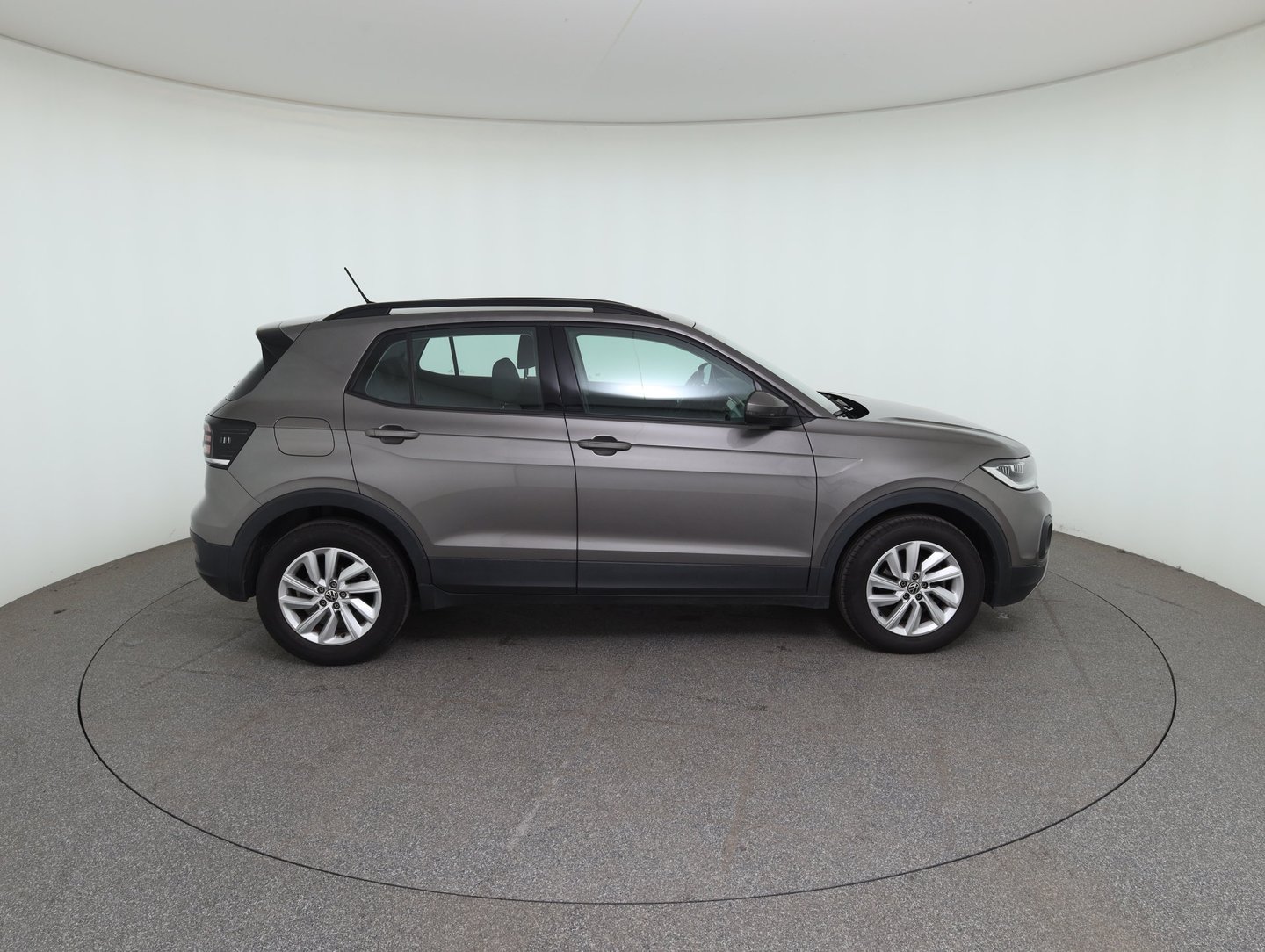 VW T-Cross Life TSI DSG | Bild 4 von 32