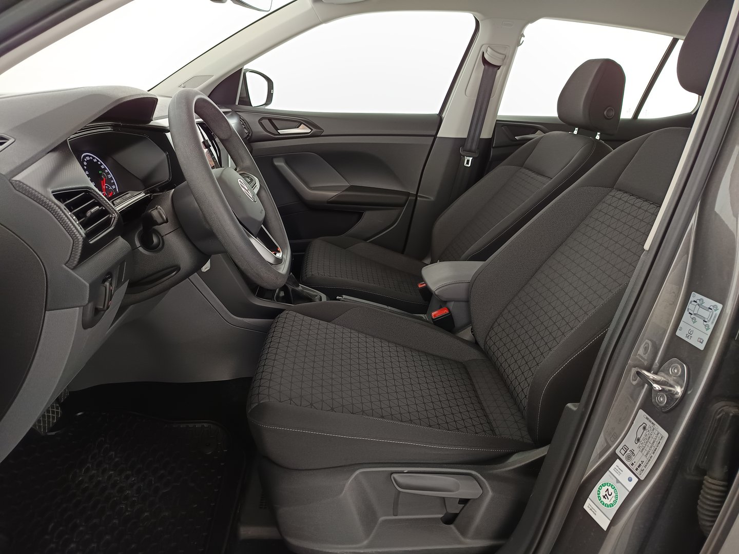 VW T-Cross Life TSI DSG | Bild 13 von 32