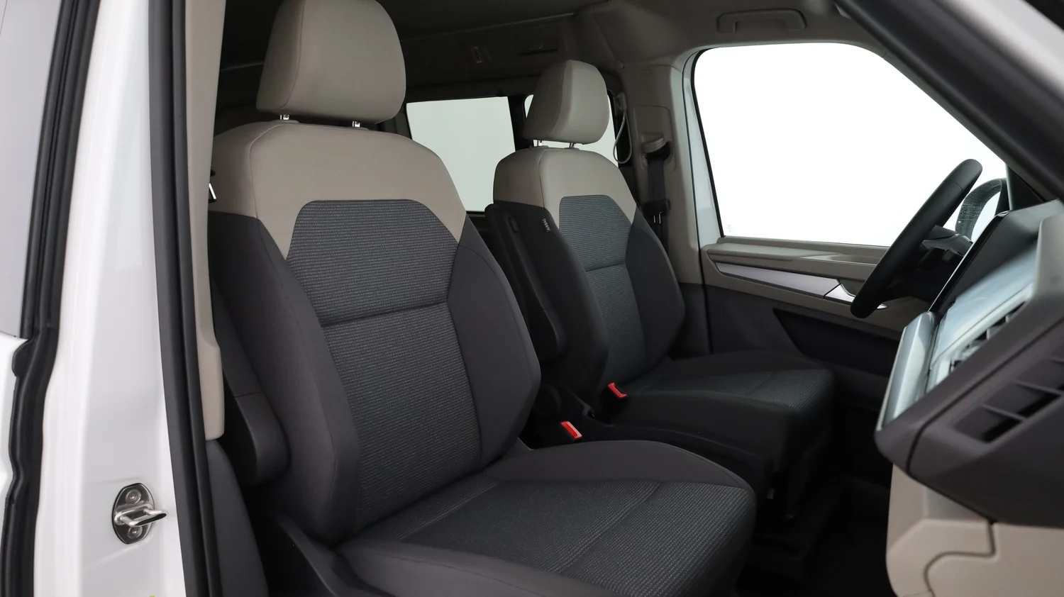 Bild eines California Beach eHybrid 180 kW 4M