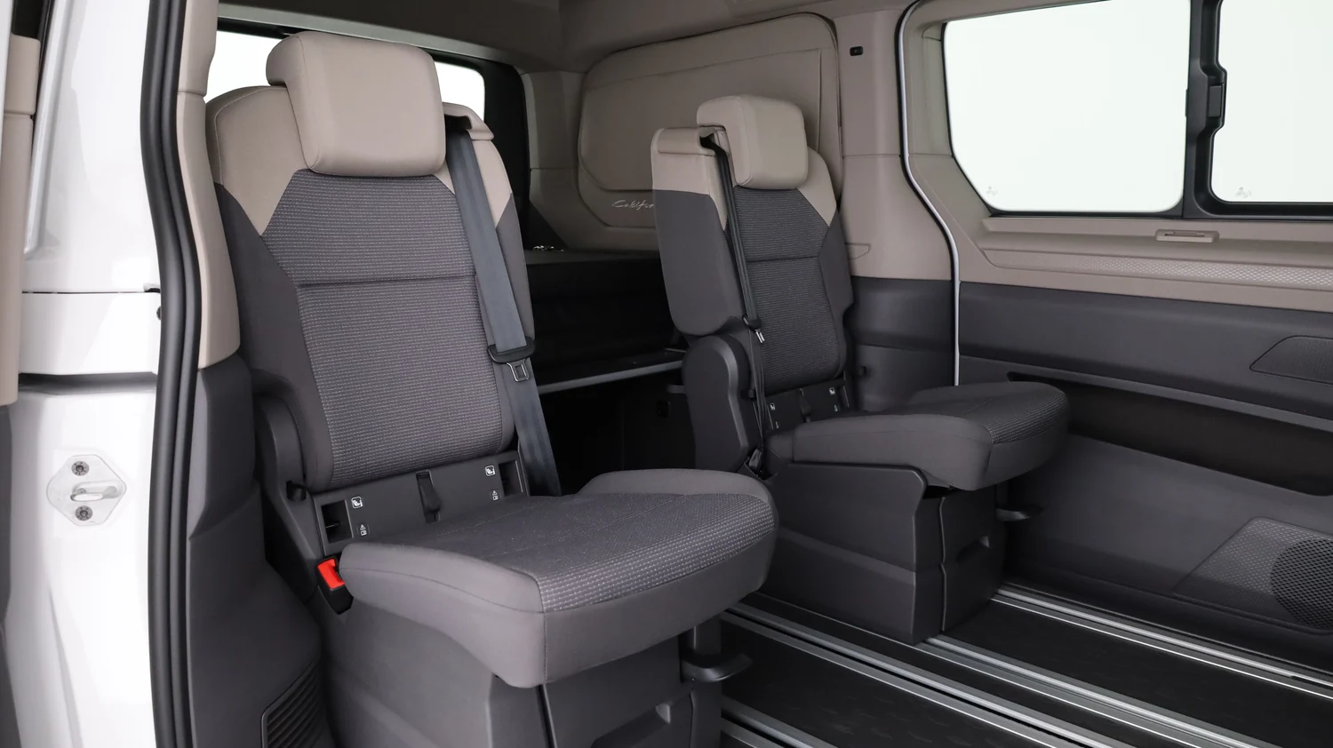 Bild eines California Beach eHybrid 180 kW 4M