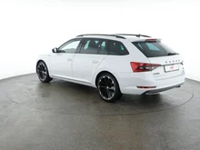 Škoda Superb Combi iV SPORTLINE DSG in MOON-WEISS METALLIC