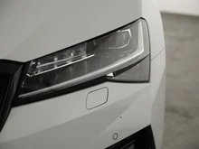 Škoda Superb Combi iV SPORTLINE DSG in MOON-WEISS METALLIC