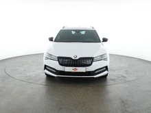 Škoda Superb Combi iV SPORTLINE DSG in MOON-WEISS METALLIC