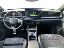 VW Tayron R-Line eHybrid DSG 150kW in Oyster Silver Metallic