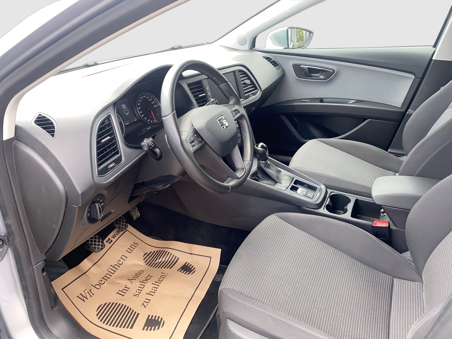 SEAT Leon Style TDI | Bild 10 von 23