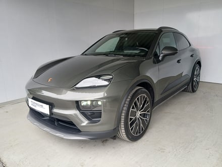Porsche Macan 4