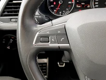 SEAT Leon Kombi Xcellence TSI in Nacht-Schwarz Metallic