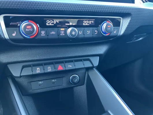Bild eines Audi A1 Sportback 30 TFSI intense