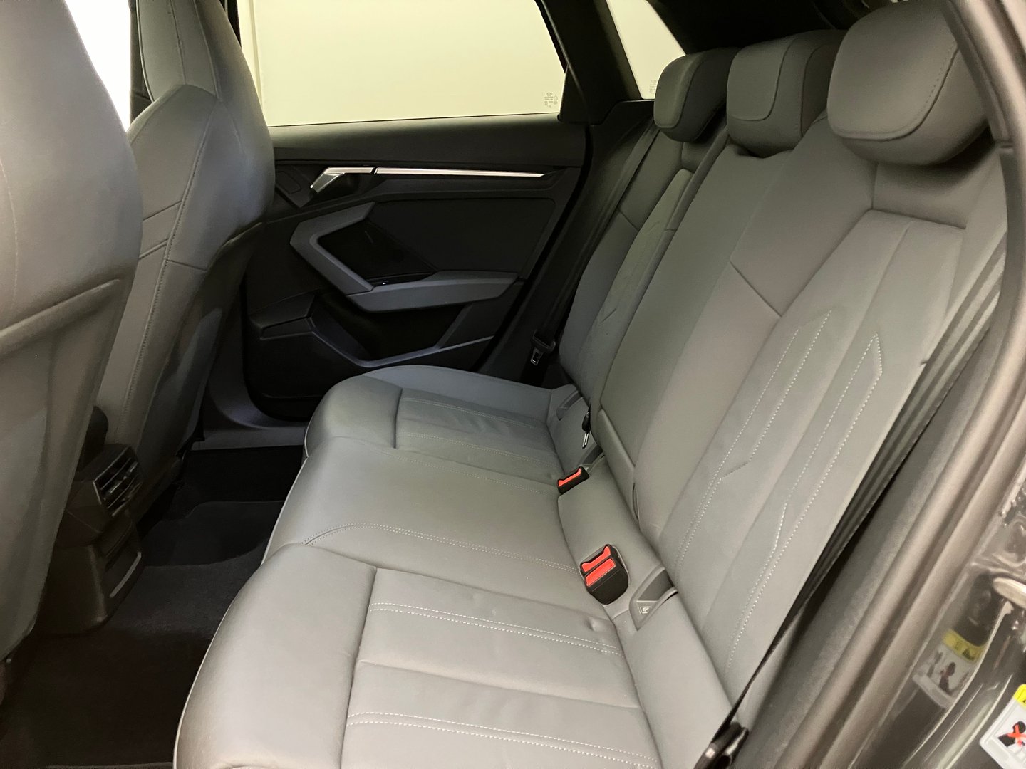 Audi A3 Sportback 35 TDI | Bild 23 von 28