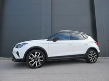 SEAT Arona FR Austria 1.0 TSI in Candy-Weiß Dach Nacht-Schwarz