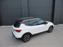 SEAT Arona FR Austria 1.0 TSI in Candy-Weiß Dach Nacht-Schwarz