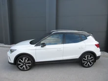 SEAT Arona FR Austria 1.0 TSI in Candy-Weiß Dach Nacht-Schwarz