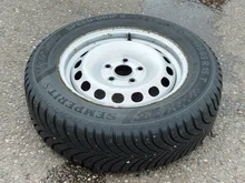 Thumbnail-Foto von Fahrzeug