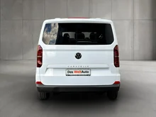 VW Caravelle Kombi Caravelle LR TDI in Clear White