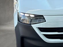 VW Caravelle Kombi Caravelle LR TDI in Clear White