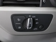 Audi A4 Avant 30 TDI advanced in MANHATTANGRAU METALLIC
