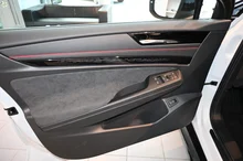 VW ID.7 Tourer GTX 4MOTION 250kW Business in Gletscherweiß Metallic Dach Schwarz