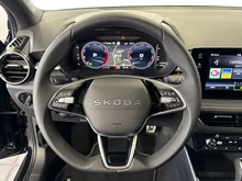 Škoda Fabia 130 in Black-Magic Perleffekt