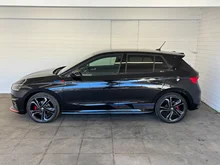 Škoda Fabia 130 in Black-Magic Perleffekt
