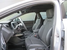 Audi Q4 e-tron 45 e-tron in L5 Florettsilber Metallic