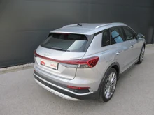 Audi Q4 e-tron 45 e-tron in L5 Florettsilber Metallic