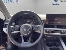 Audi A4 Avant 35 TDI S line in Mythosschwarz Metallic