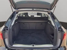 Audi A4 Avant 35 TDI S line in Mythosschwarz Metallic