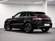 Porsche Macan II in tiefschwarzmetallic