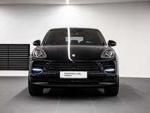 Porsche Macan II in tiefschwarzmetallic