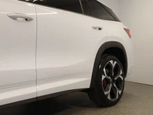 Škoda Kodiaq RS 4x4 TSI DSG in Moon-Weiß Metallic