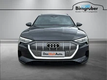 Audi e-tron 50 quattro 230 kW Business in Manhattangrau Metallic