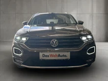 VW T-Roc Design TSI ACT DSG in Black Oak Brown Metallic