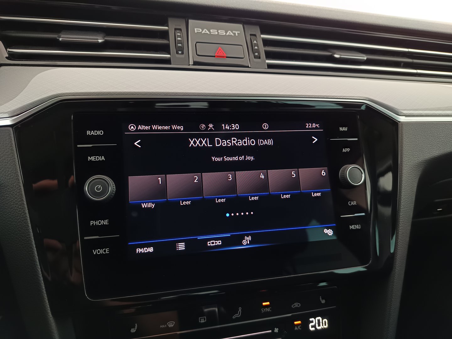 VW Passat Variant Business TDI DSG | Bild 18 von 35