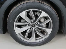 Audi e-tron 50 quattro 230 kW Business in Mythosschwarz Metallic