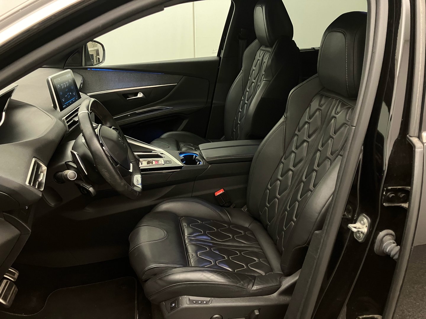 Peugeot 5008 1,5 BlueHDI 130 S&S EAT8 GT-Line Aut. | Bild 11 von 33