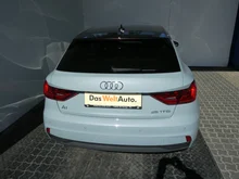 Thumbnail-Foto von Fahrzeug