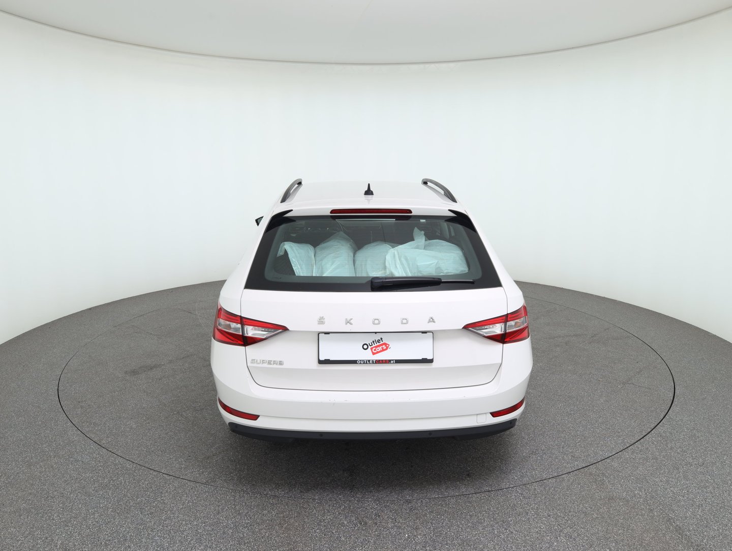 Škoda SUPERB Combi Ambition TDI | Bild 6 von 35