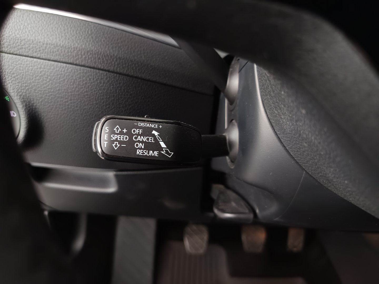 Škoda SUPERB Combi Ambition TDI | Bild 18 von 35