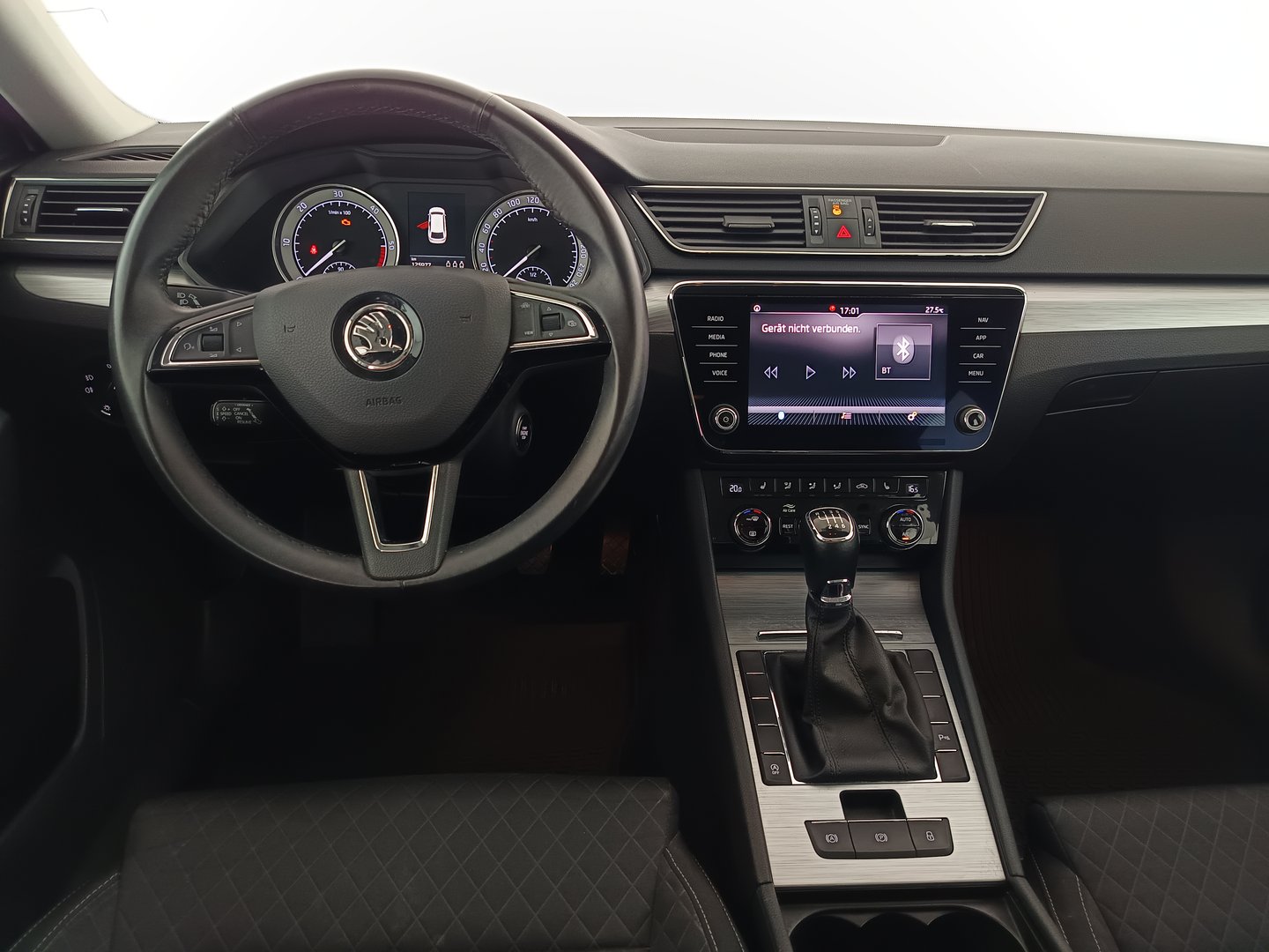 Škoda SUPERB Combi Ambition TDI | Bild 14 von 35